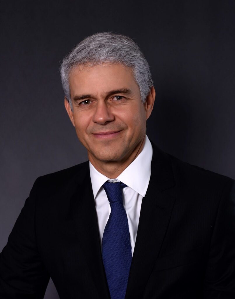 Peter-Eduardo-Siemsen